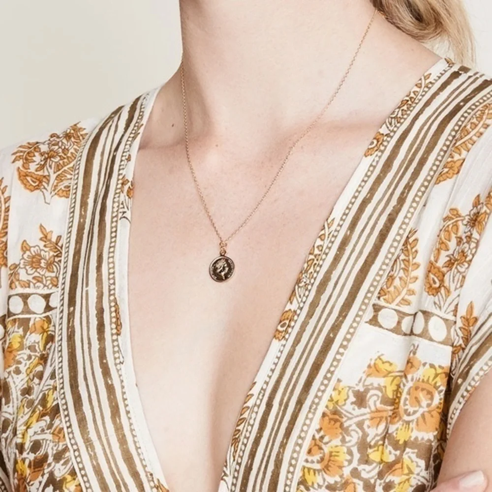 3/$30 💛 Coin Charm Necklace